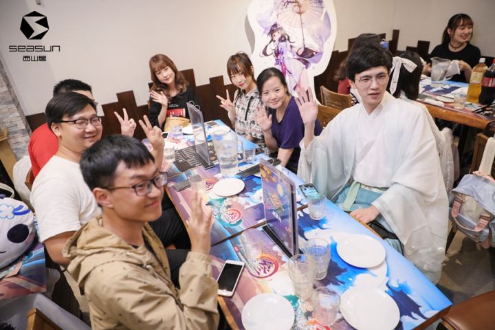 西山居真的守着金山要饭截图