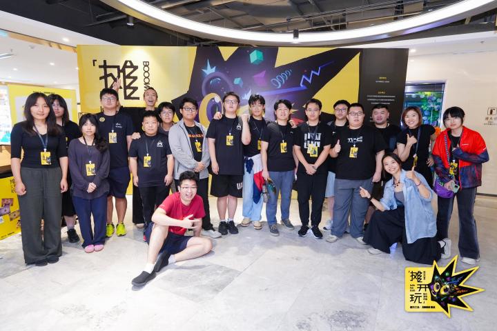 当着开发者的面锐评试玩感受!截图