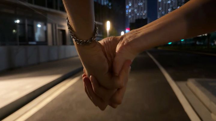 两人一起才能走的更远截图