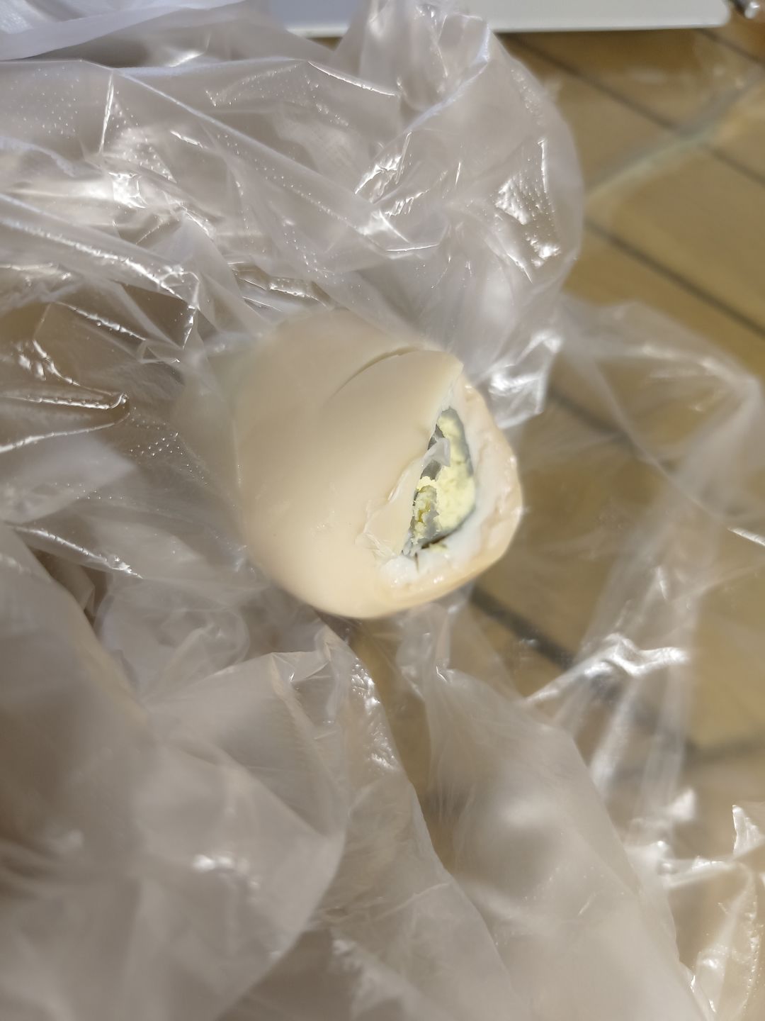 中午蒸的鸡蛋,忘记关火干烧了一下午 1