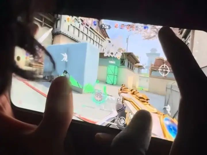 你们期盼已久的漏手操作来了截图