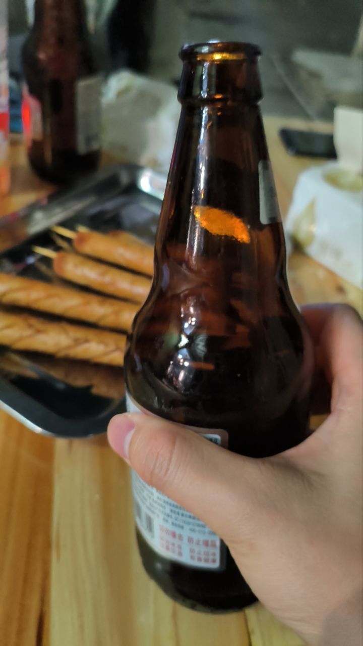 想来找个人物武器装备的搭配攻略都没有截图
