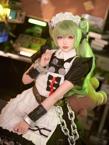 快来和可琳贴贴吖~