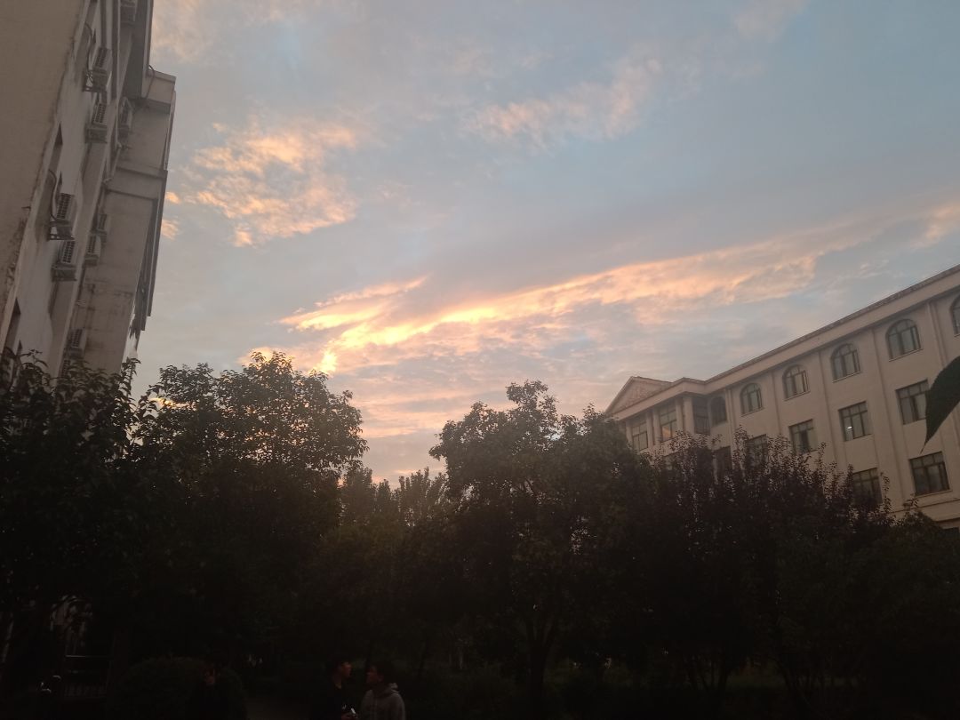 哎感觉上分越来越难了不是技术就是技术我这种小菜根本打 6