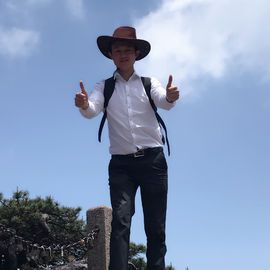 大家好我是千润守护向大家宣布个事！