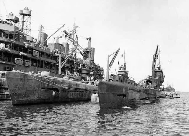 原型介绍-伊号第十四潜水艦 2