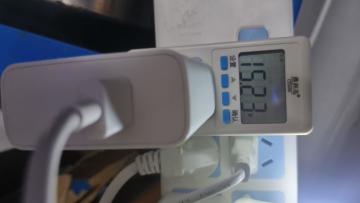 我就说我的散热器只有15W功率，跑不上20W呢