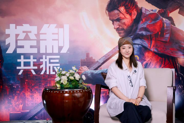 佐伊·德维拉的配音演员,张琦老师来了截图