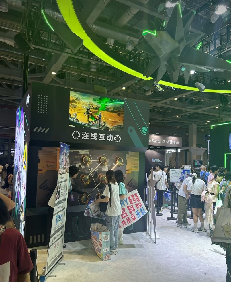 人还挺多 1