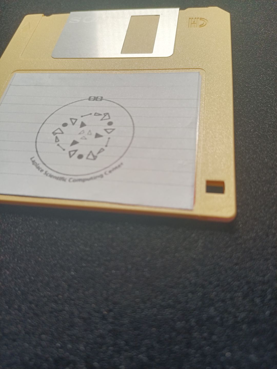开箱拉普拉斯科算中心“电能术式软盘” 2