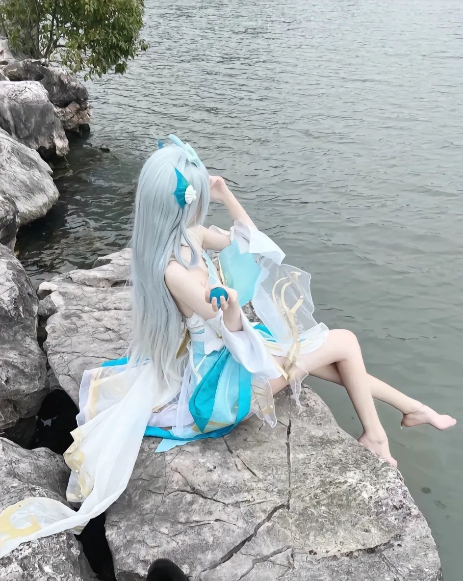 没错,我们西施玩家都是喜欢河边的 1