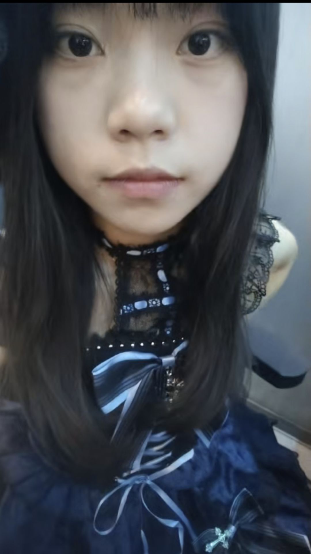 好困,看起来好没精神 2