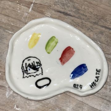 赫卡蒂的颜料盘