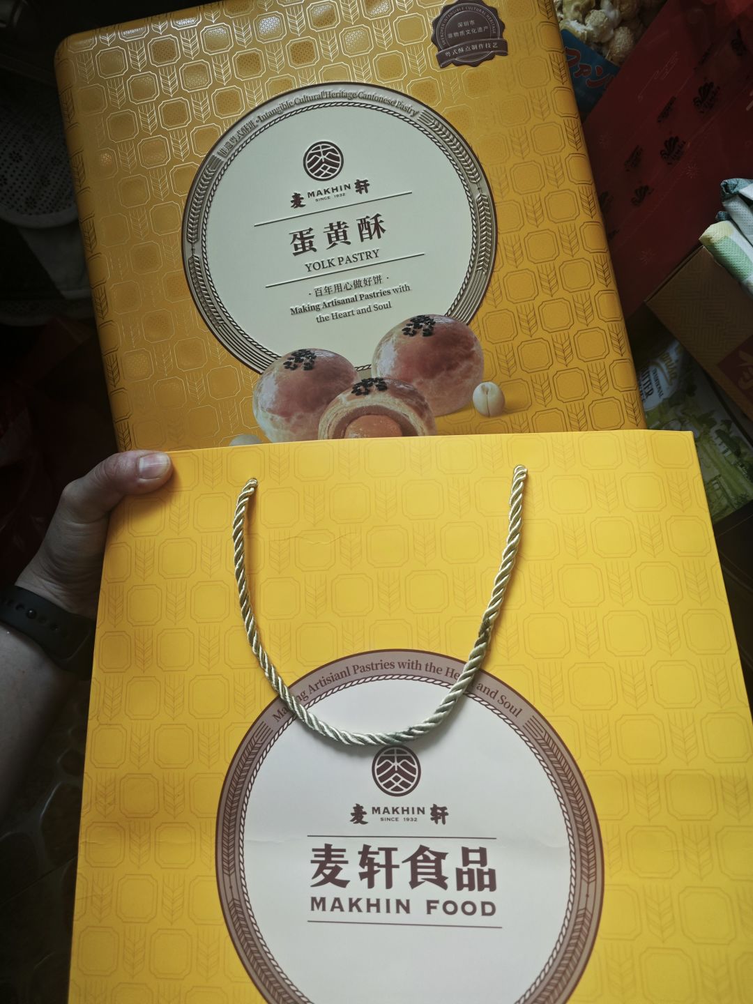 刚回坑几天,删了,洗羁绊,材料要氪金 1