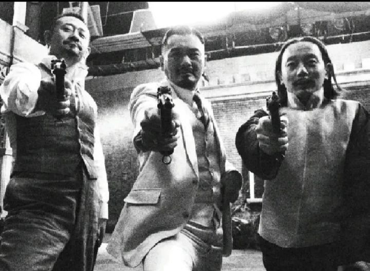 80抽保底，70抽都不出，这还是新人开服，抽卡资源少得可怜，活动少，兑换码基本没有，而且太他么肝了。后悔氪了通行证和一张月卡了[表情_吃瓜]截图
