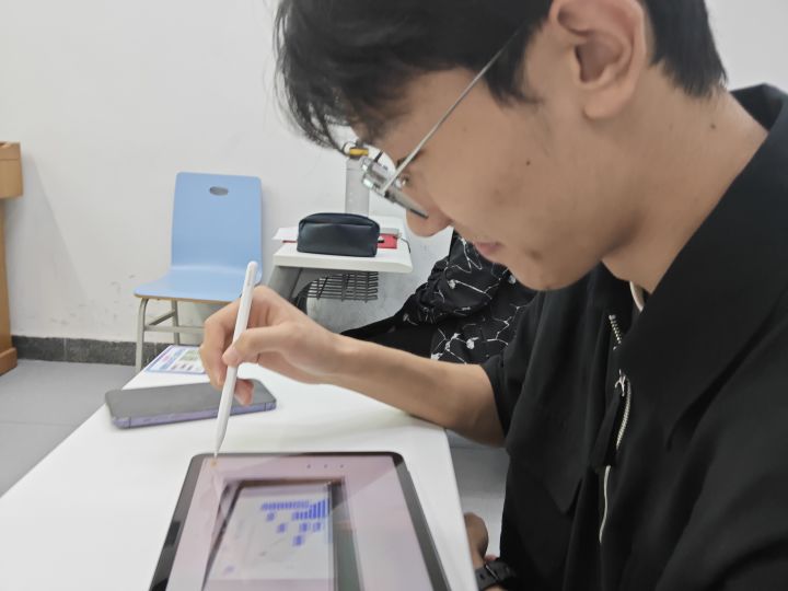 今天在听新概念航天器,我有最强艾拉截图