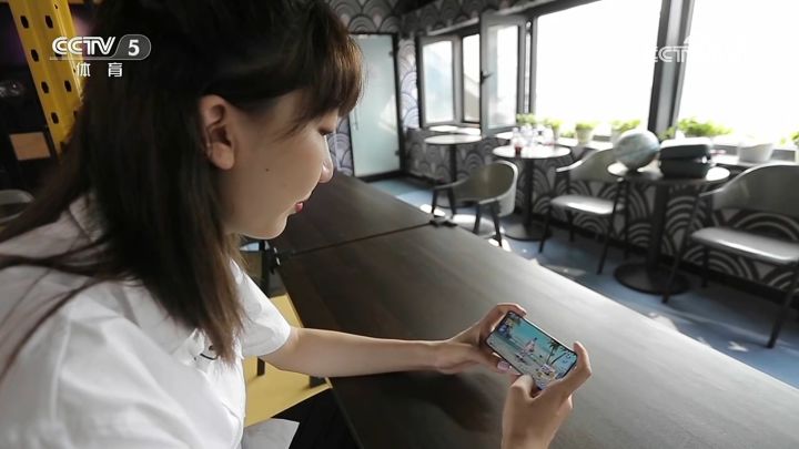 我们跟韩旭这次一起上了央视......截图