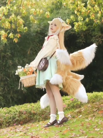 呆萌的一只铃兰~