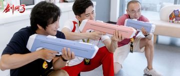 点击收看世界冠军刘宇坤的剑网3探班VLOG