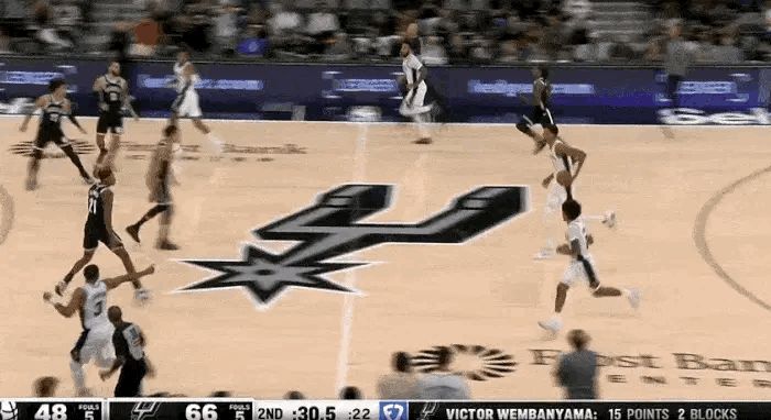 10月27日NBA赛事精彩瞬间截图
