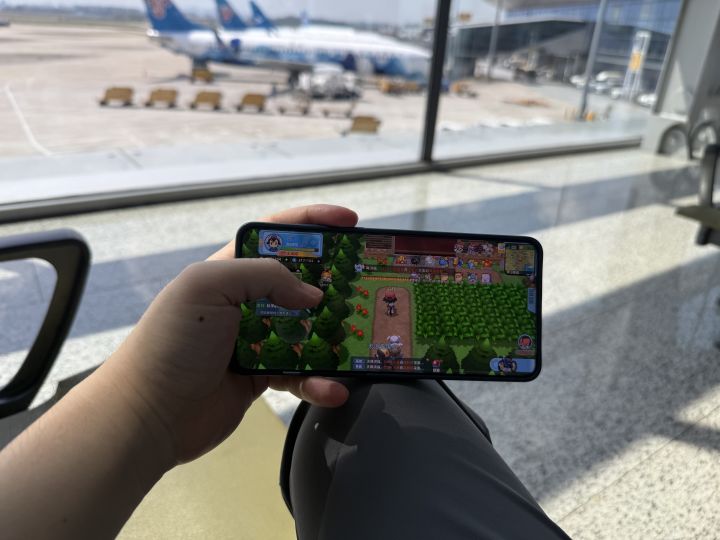 坐飞机途中,开启宝可梦截图