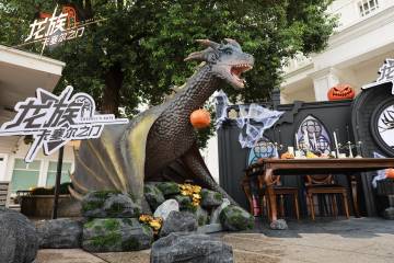 Day1现场返图｜龙族：卡塞尔之门 x 上海欢乐谷联动活动现已开启