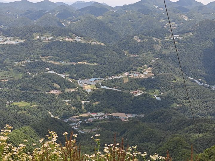 #鸣潮 啥时候做个这种地形风景截图