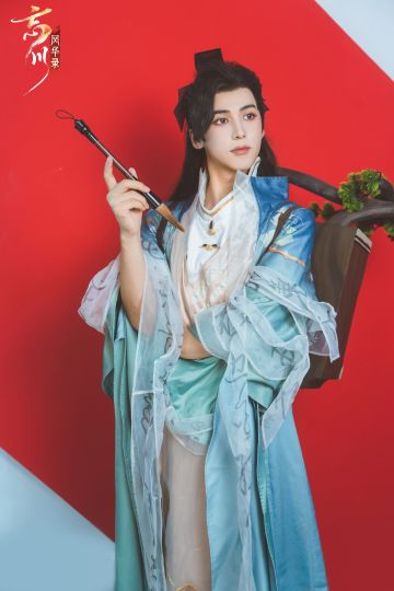 #2023ChinaJoy#
参展第二日，献上今日份的现场最新返图！
帅帅/美美的Coser大大今日也努力营业中，明天主舞台还有精彩表演，使君大人千万不要错过啦~
☆立即下载游戏：
☆加入官方社群，交流剑诀万邦攻略，赢取专属社群福利：
☆官方社群： 650476650
#忘川风华录手游#