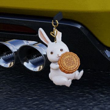 中秋月圆，哪位赛车手愿与小生共度佳节？