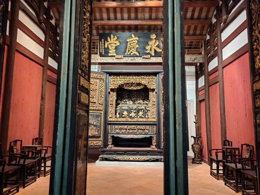 正好去看了大神龛回来 2