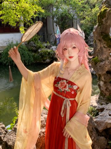 粉发精灵👯潮T联机炸场不翻车