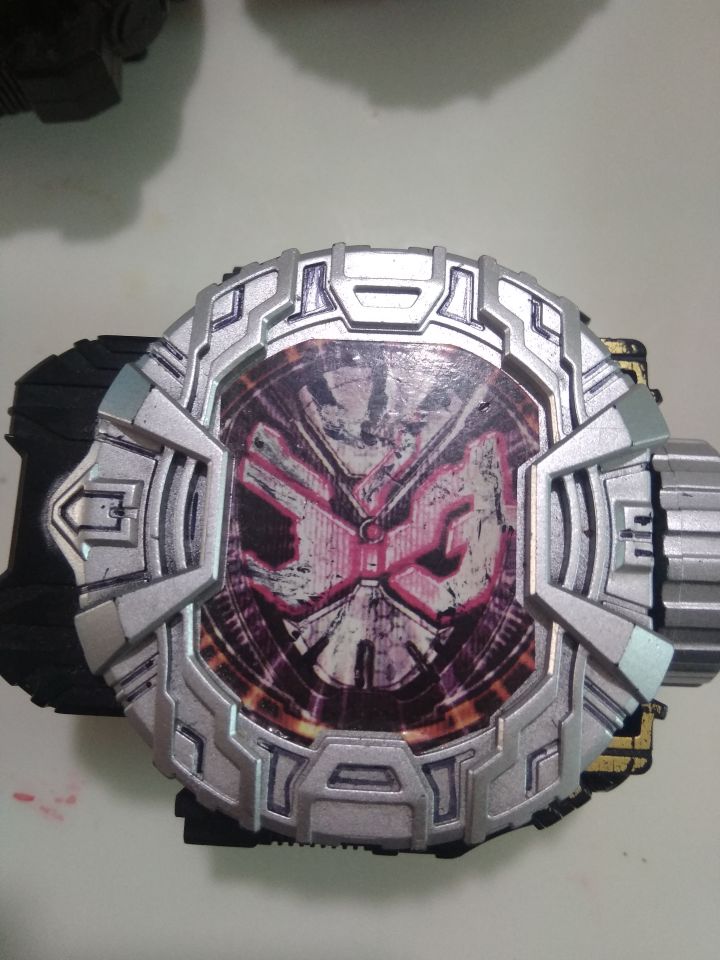 玩具掉色了,手工补色.截图