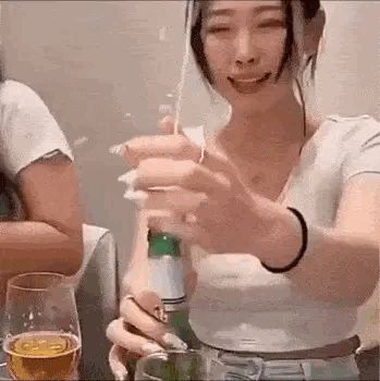 新英雄强可以,但是无视亲和放哪个队都无敌截图