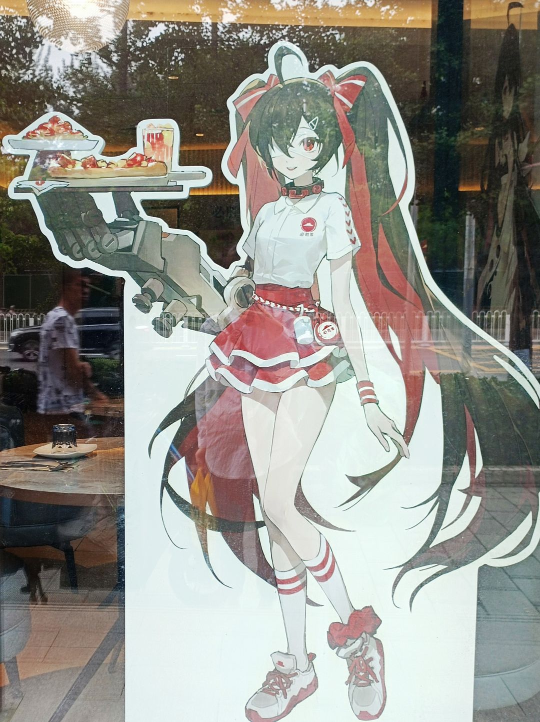 白卫兵在必胜客主题店的一天 6