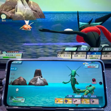 手机也可以玩宝可梦啦
