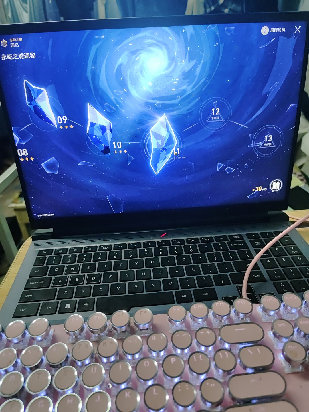 终于过模拟世界6了,太不容易了。 2