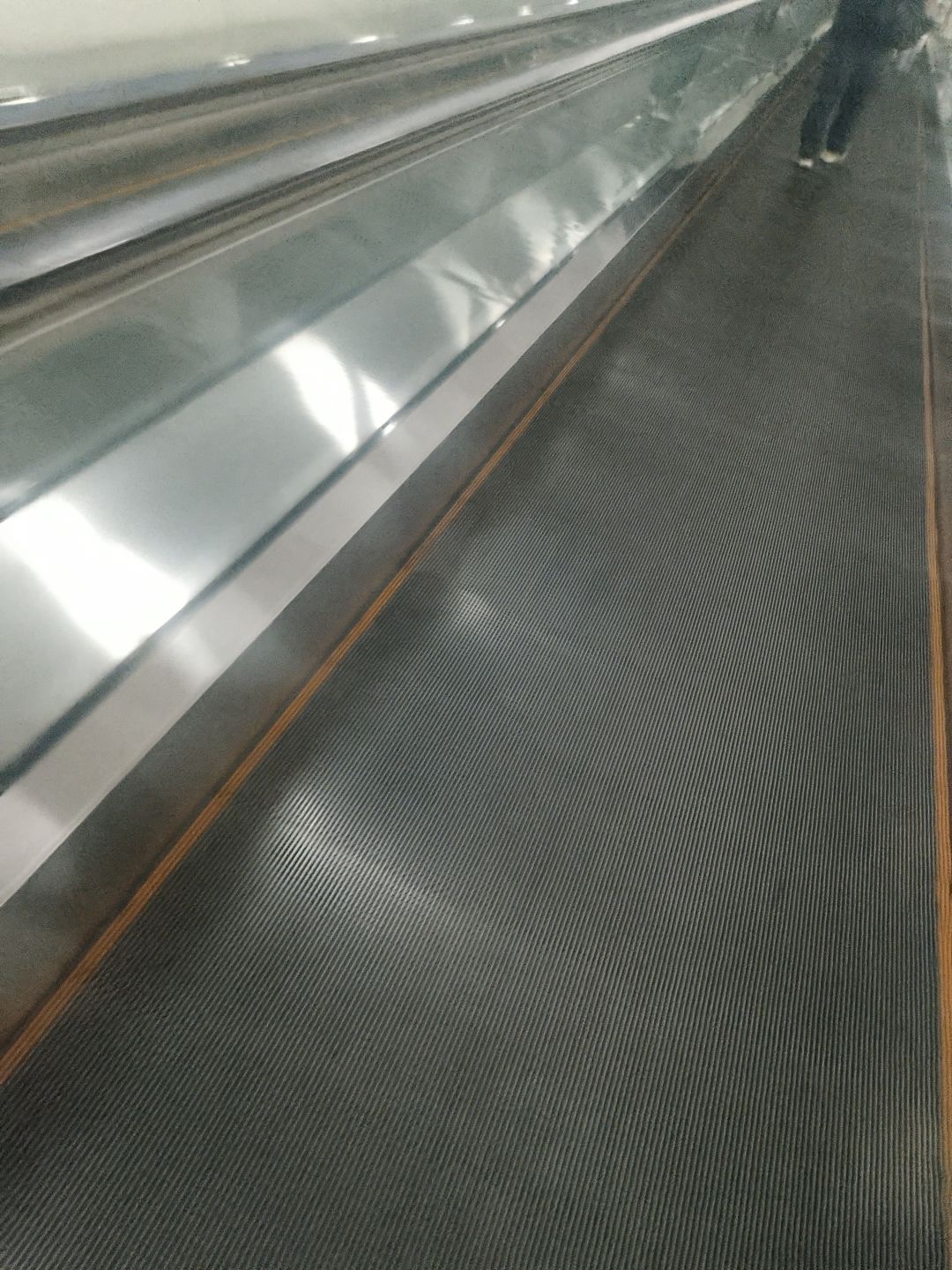 上传送带了 1