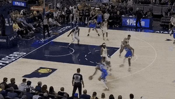 10月24日NBA赛事精彩瞬间截图