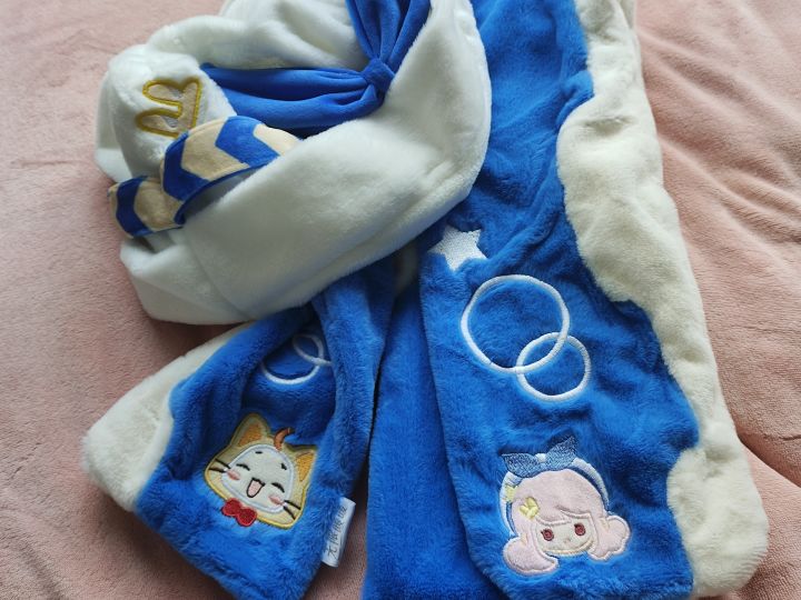 收到了无限暖暖的围巾和帽子∩_∩截图