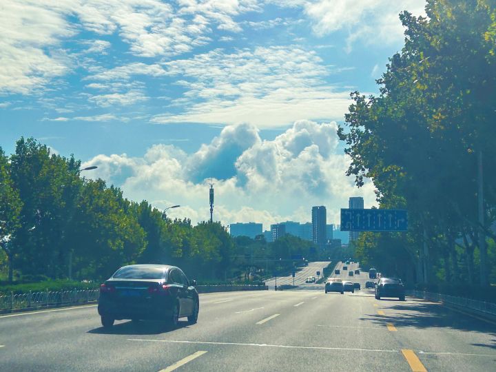 按照目前V4情况 蝶是加强了么？ 可抽么？截图