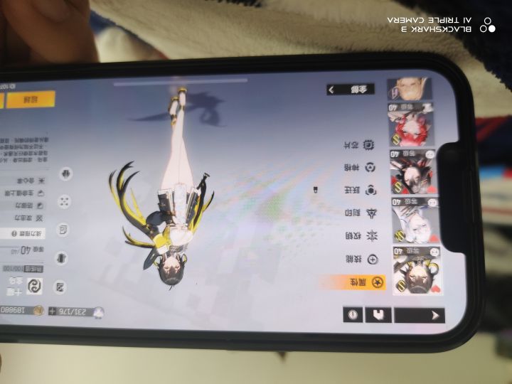 萌新十连up➕连携角色开心爆炸截图