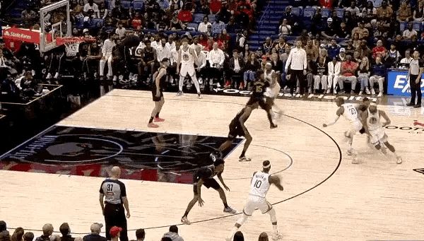 11月17日NBA赛事精彩瞬间截图