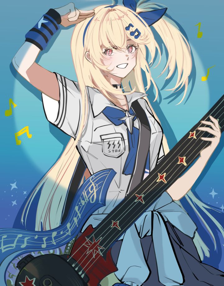 放一张明音凛摸鱼♪(´˘`)截图
