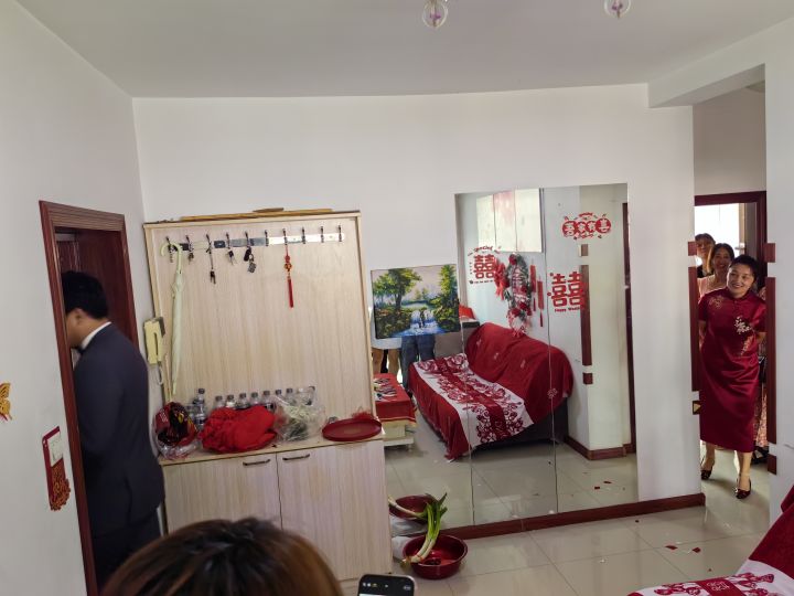 恰粮了截图