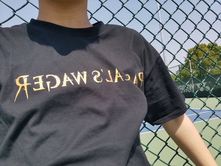 穿着新衣服逛gai截图