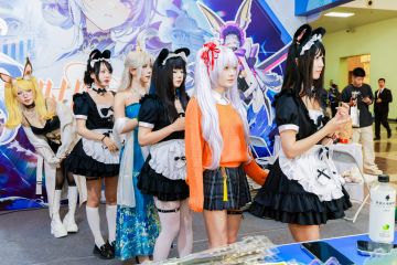 IDO漫展《时隙之旅》首日炸场！COSER现场送腿箍|有点害羞呢