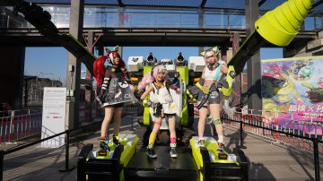 晶核×孙世前丨“魔导001号”机甲亮相首届中国机甲文化艺术节