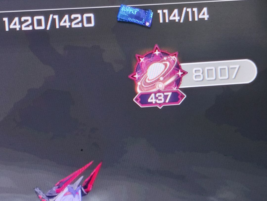 终于是在赛季末上了8000 1