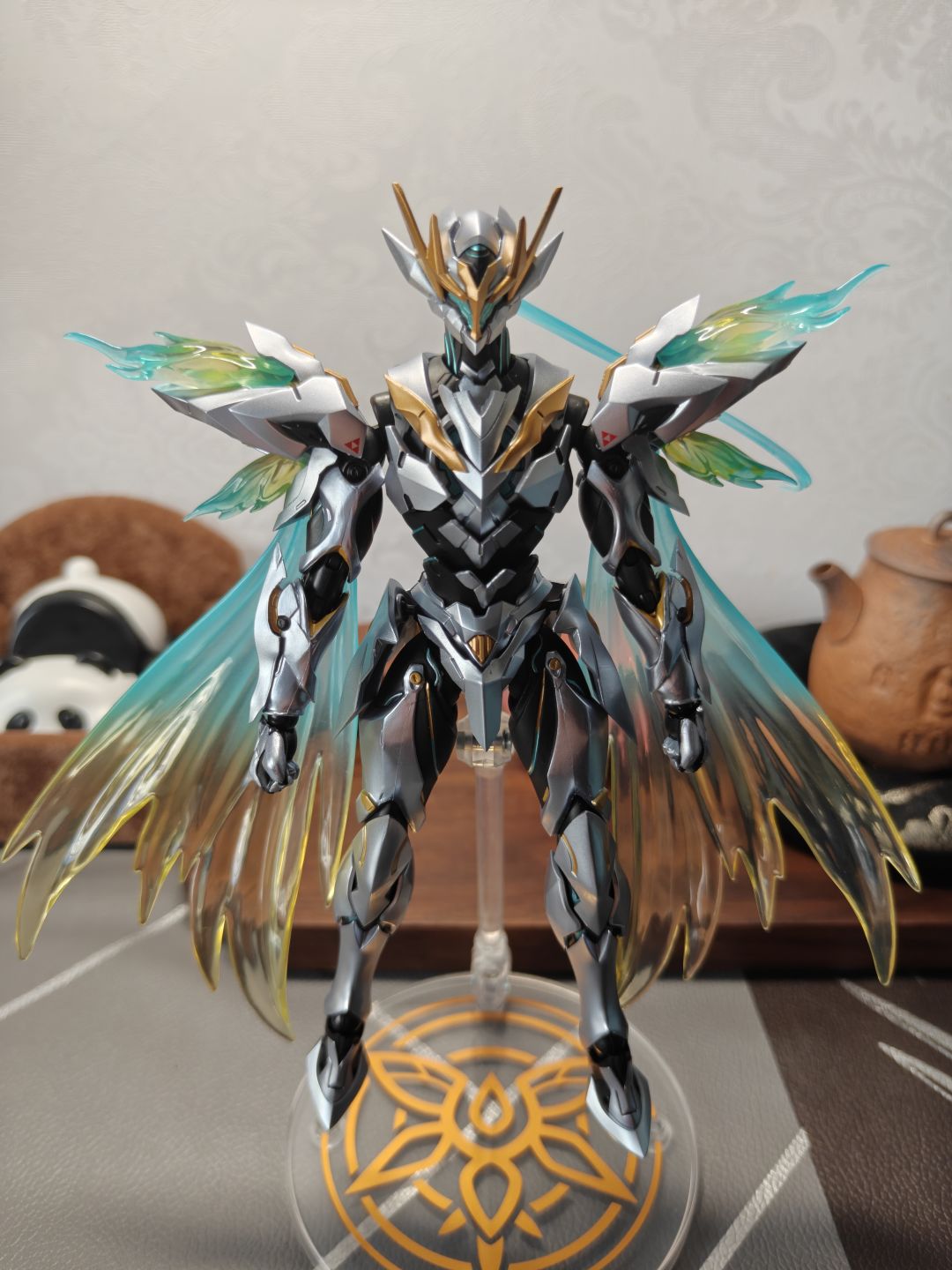 入手了流萤的机甲，萨姆 5