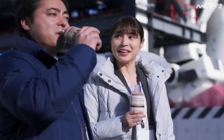 山田孝之 x 广濑爱丽丝 咖啡广告:让高达动起来的人们截图